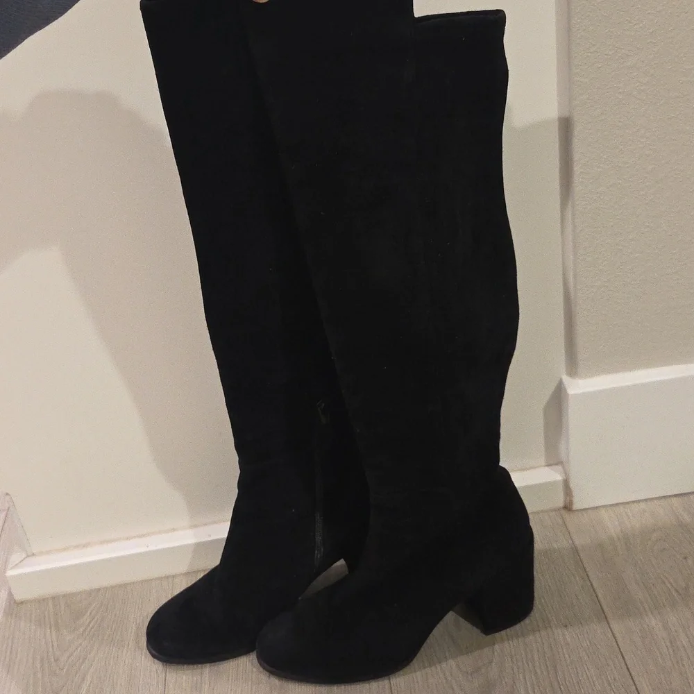 Stuart Weitzman Black Suede Boots